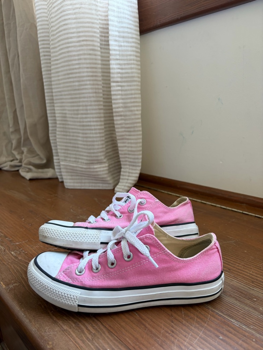 Converse All Star 🩷 Low Top Sneakers